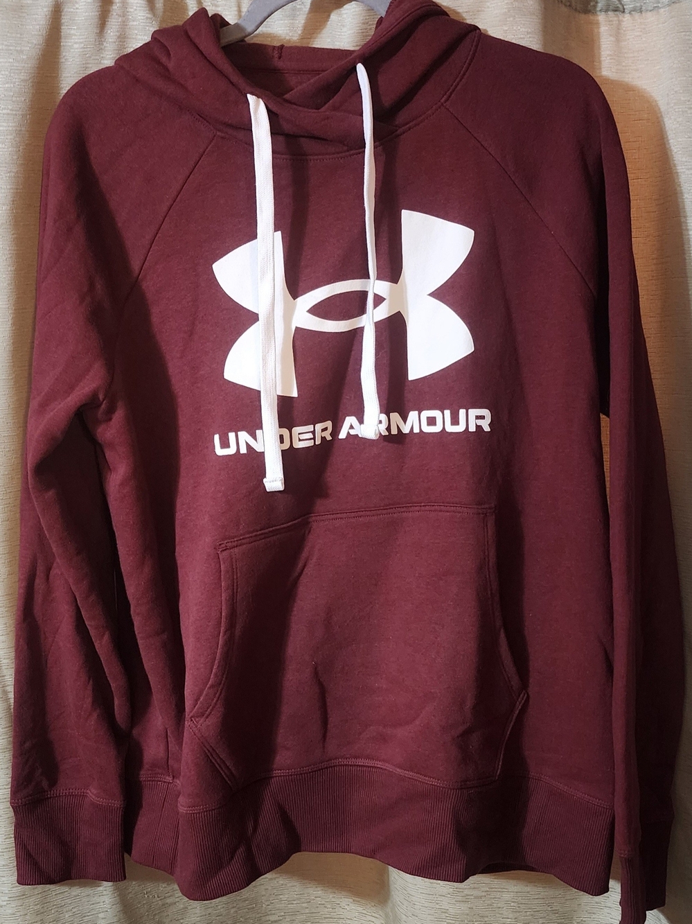 Under Armour Men’s Black Pullover Hoodie